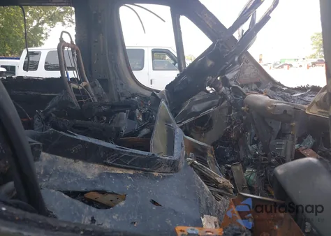 2015 Ram Promaster 2500 Window Van High Roof из США, поврежденный, VIN 3C6TRVPG4FE508692